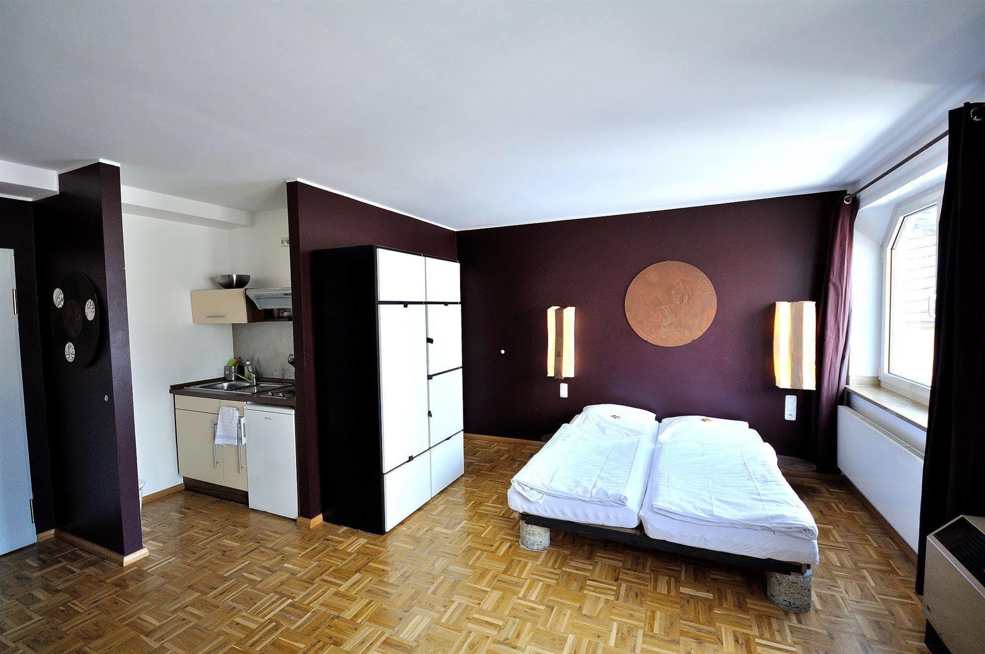 Five Elements Hostel Frankfurt Frankfurt am Main Exterior foto